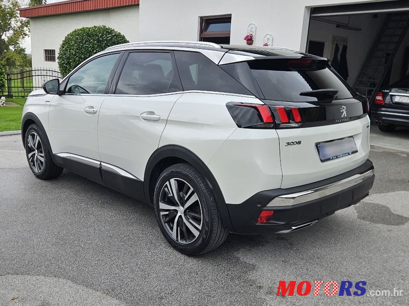 2017' Peugeot 3008 2,0 Bluehdi photo #2