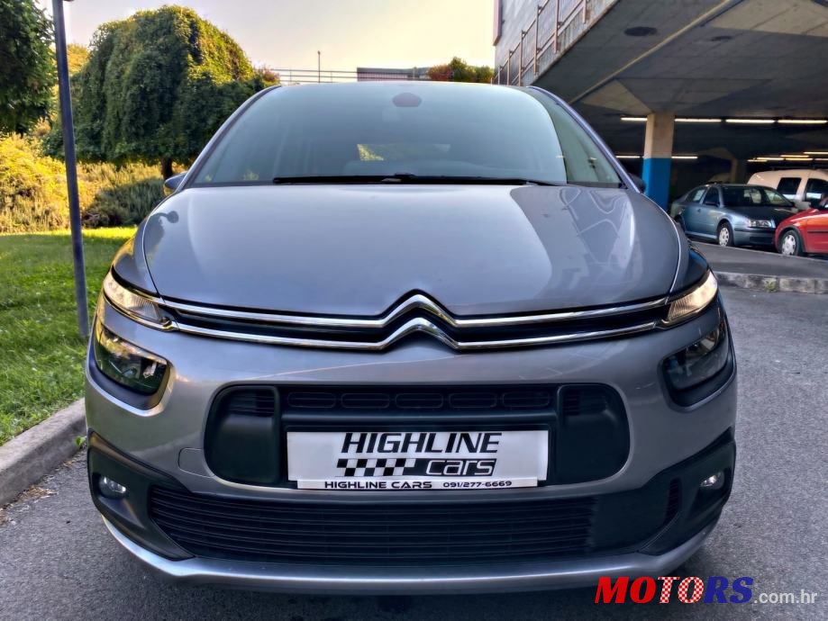 2017' Citroen C4 Picasso photo #2