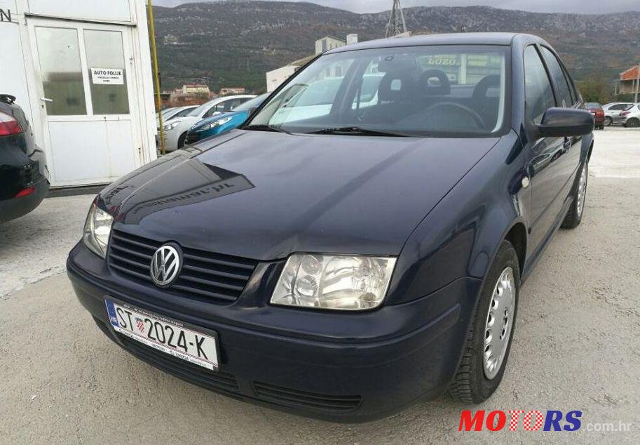 2001' Volkswagen Passat Variant 1,9 Tdi photo #1