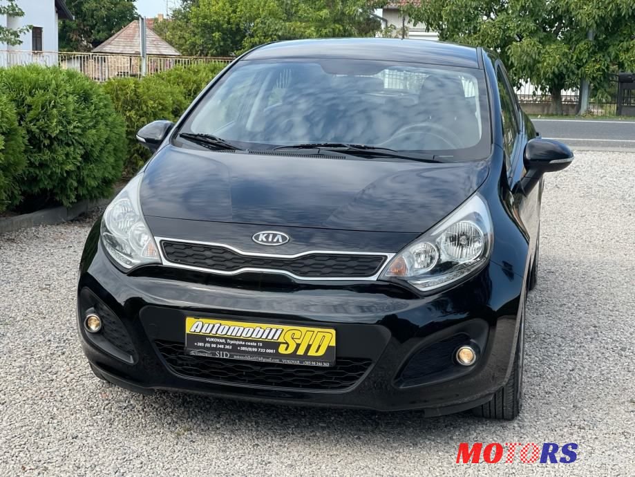 2012' Kia Rio photo #2