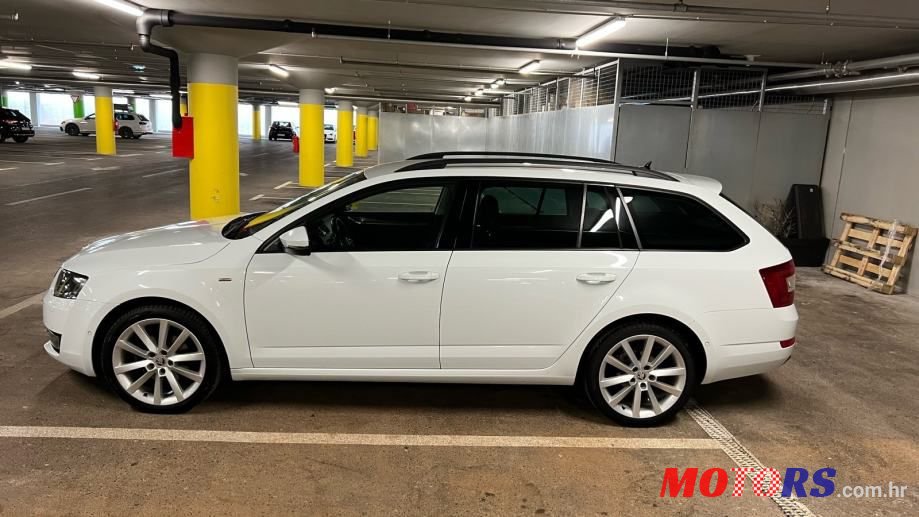 2016' Skoda Octavia Combi photo #2