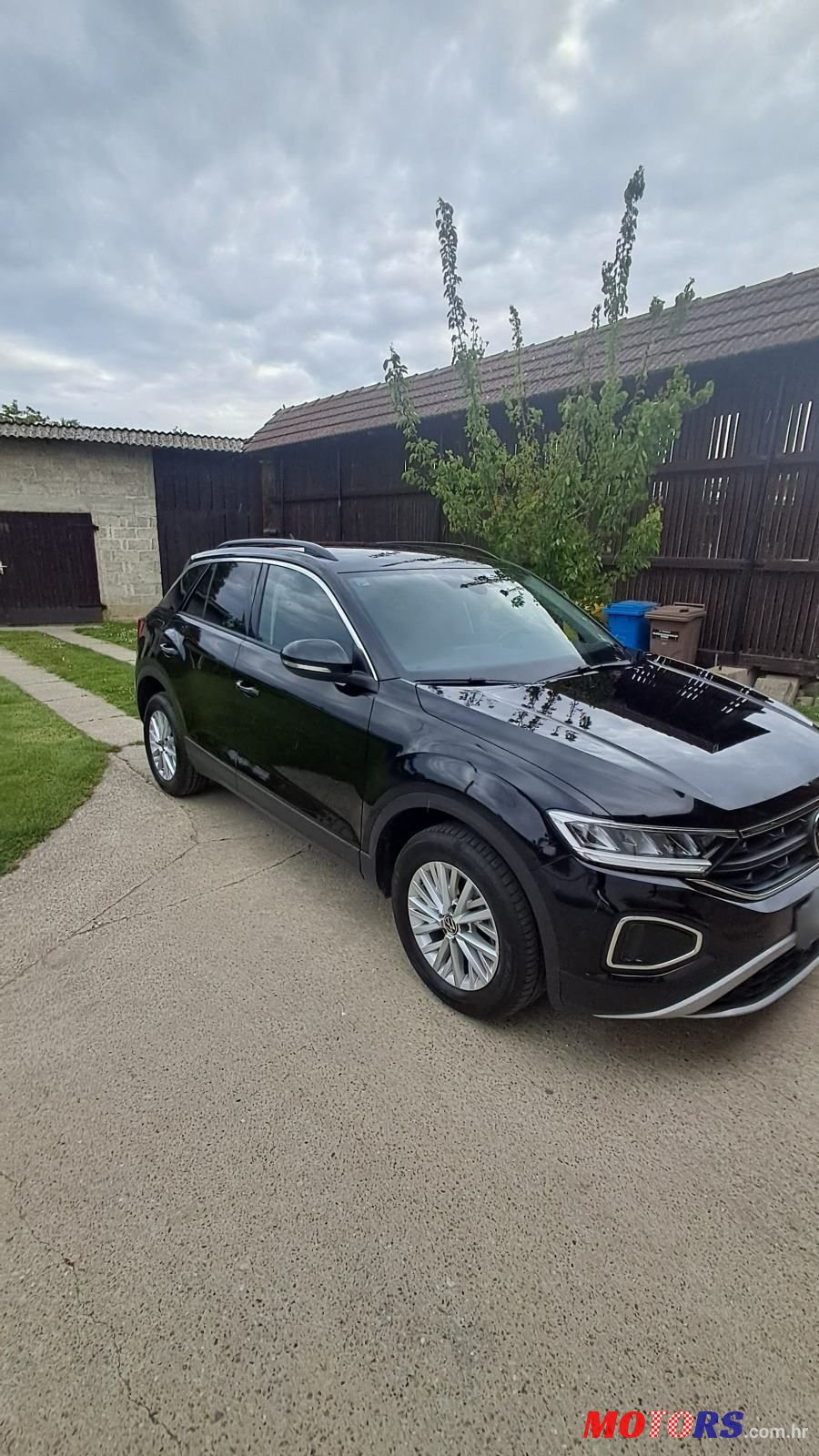 2023' Volkswagen T-Roc 1,0 Tsi photo #6