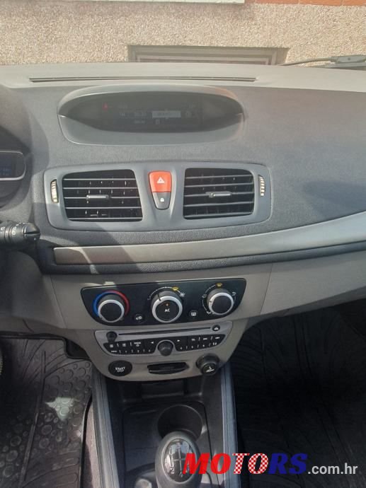 2010' Renault Megane 1,5 Dci photo #5