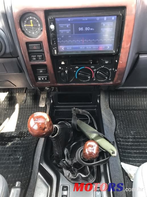 1998' Toyota Land Cruiser photo #6