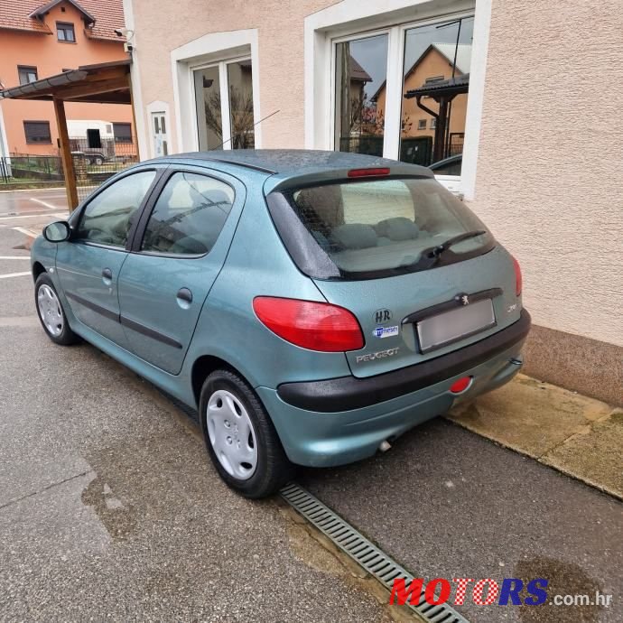 2003' Peugeot 206 photo #4
