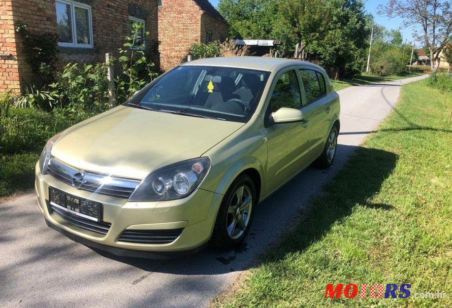 2004' Opel Astra 1,4 photo #1