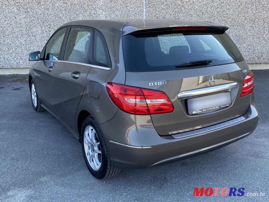 2013' Mercedes-Benz B-Klasa 180 Cdi photo #3