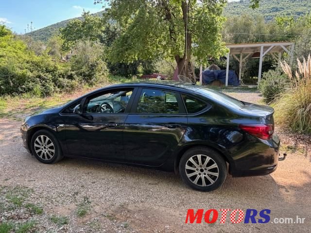 2016' Opel Astra 1,6 Cdti photo #3