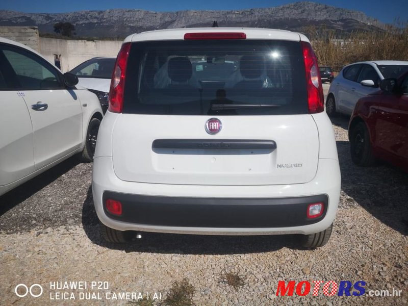 2022' Fiat Panda 1,0 photo #2