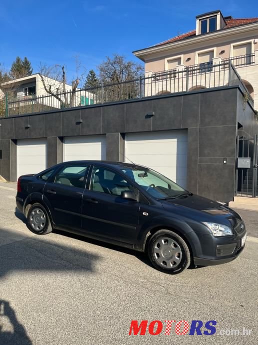 2006' Ford Focus photo #3