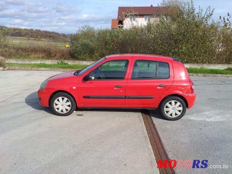 2008' Renault Clio 1,2 photo #1