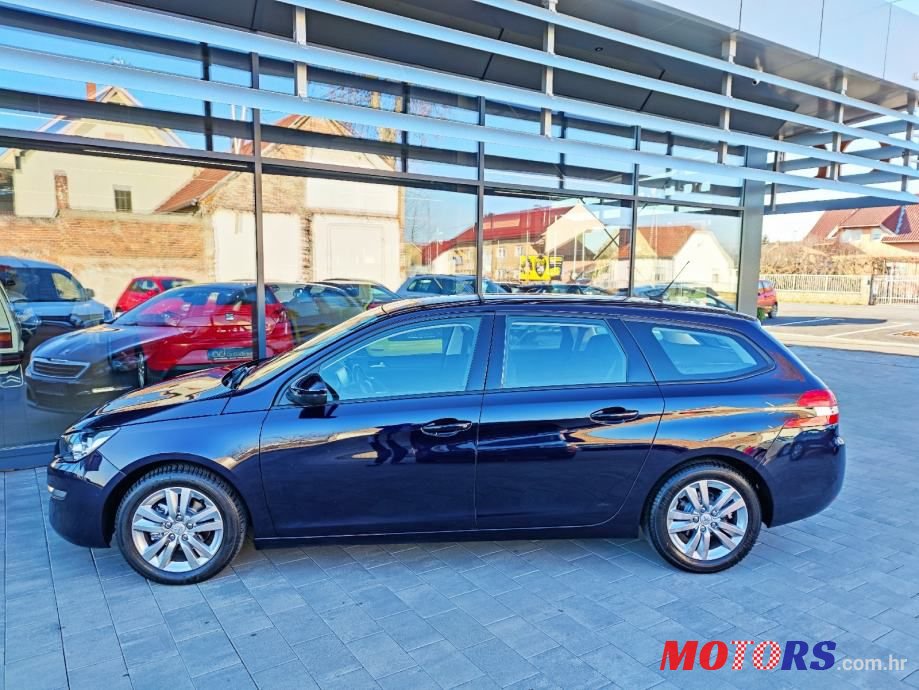 2014' Peugeot 308 Sw photo #3