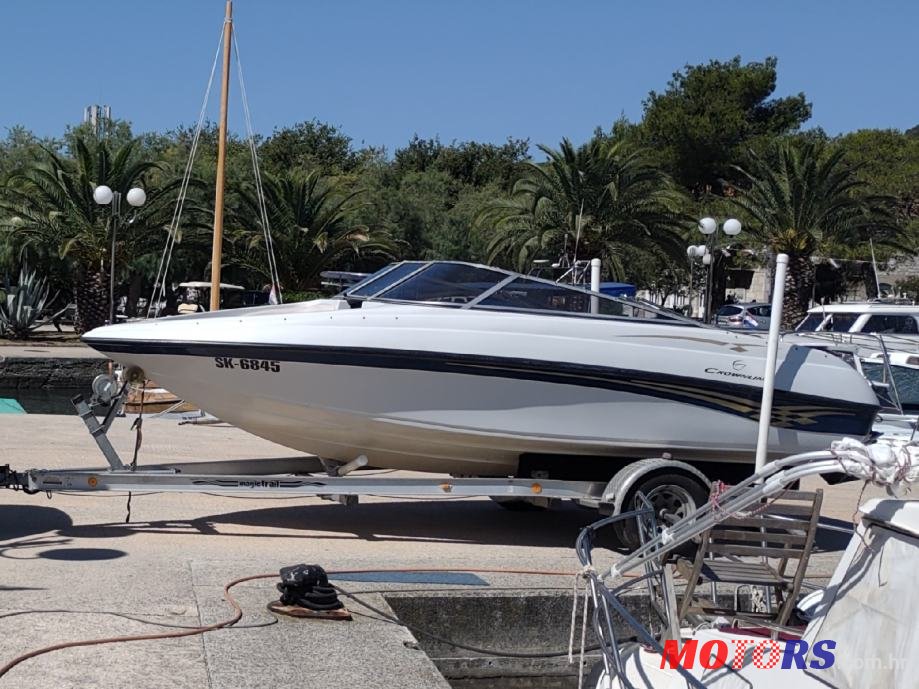 2001' Crownline photo #1