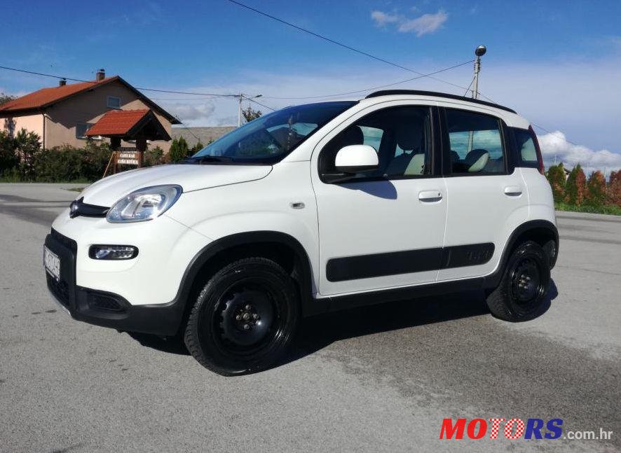 2015' Fiat Panda 1,3 Multijet photo #1