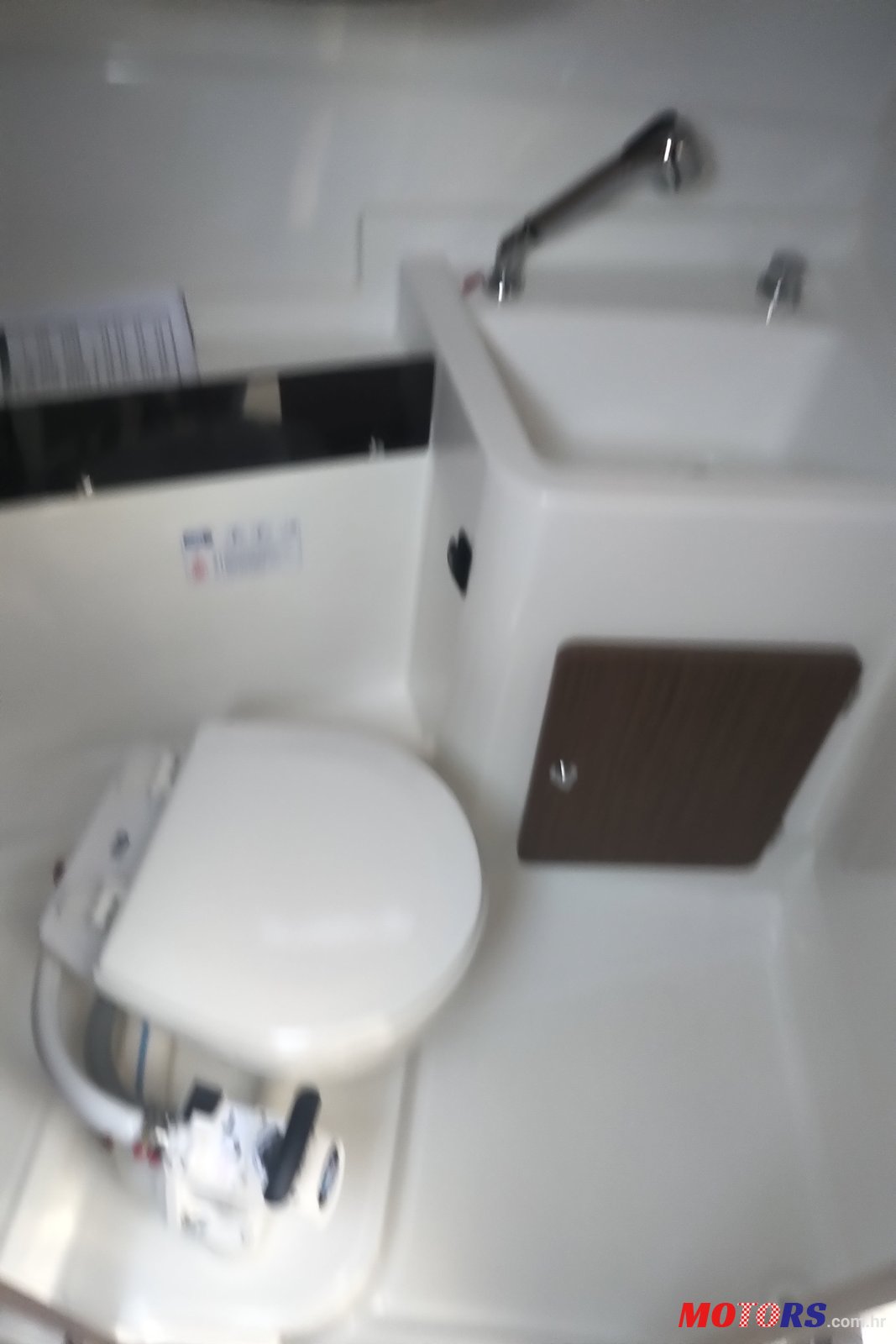 2021' Beneteau Antares 8 OB photo #7
