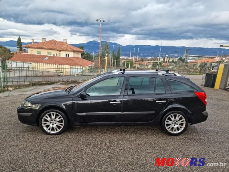 2005' Renault Laguna Grandtour 2,2 Dci photo #2
