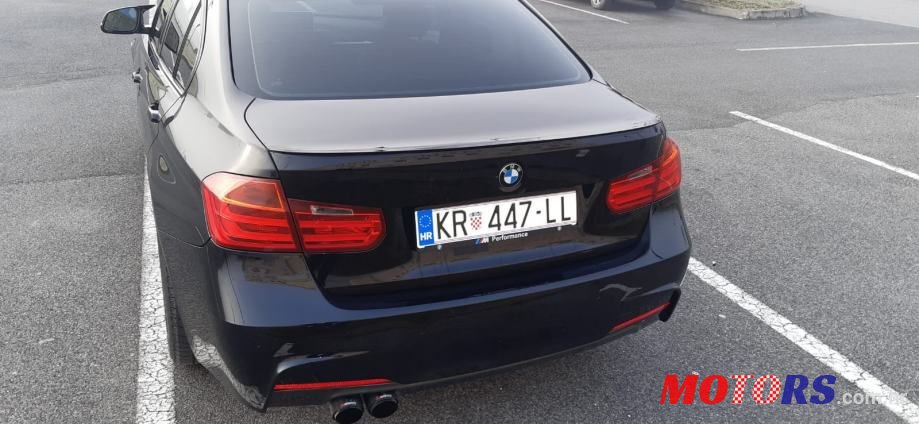 2013' BMW Serija 3 320 D photo #4