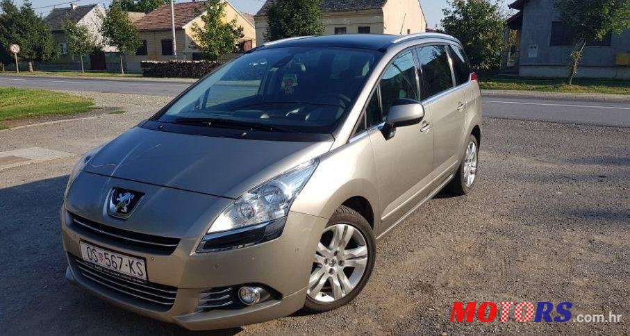 2012' Peugeot 5008 1,6 Hdi photo #1