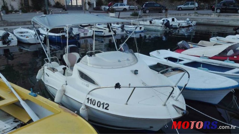 2011' Quicksilver Activ 430 Cabin photo #1