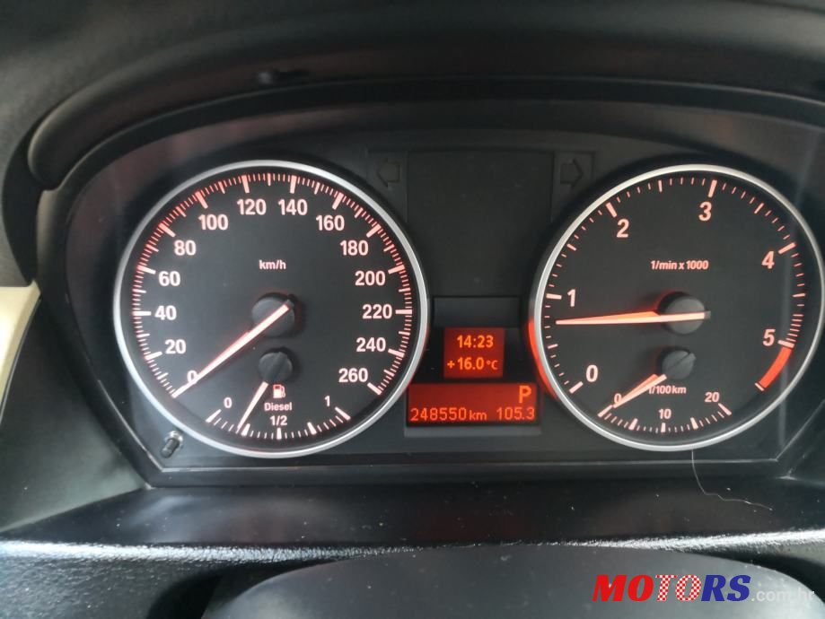 2009' BMW X1 Xdrive20D photo #2