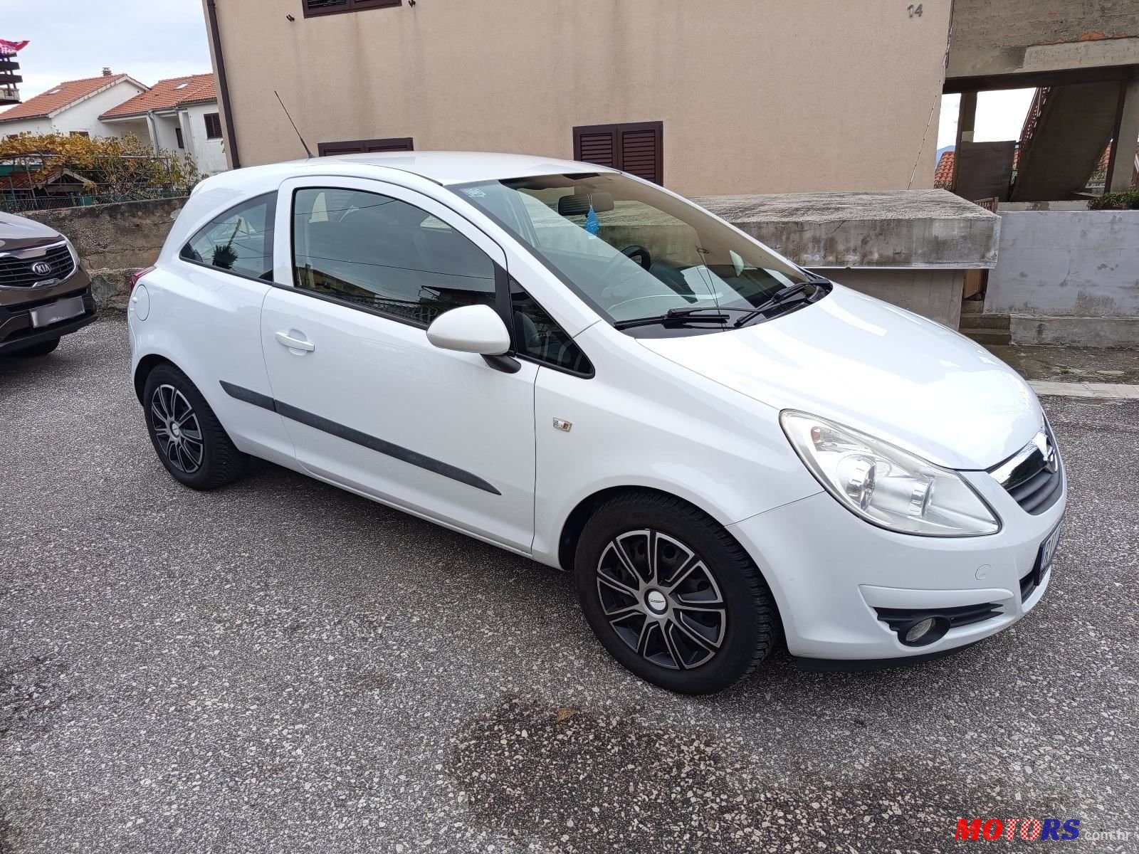 2008' Opel Corsa 1,2 16V photo #5