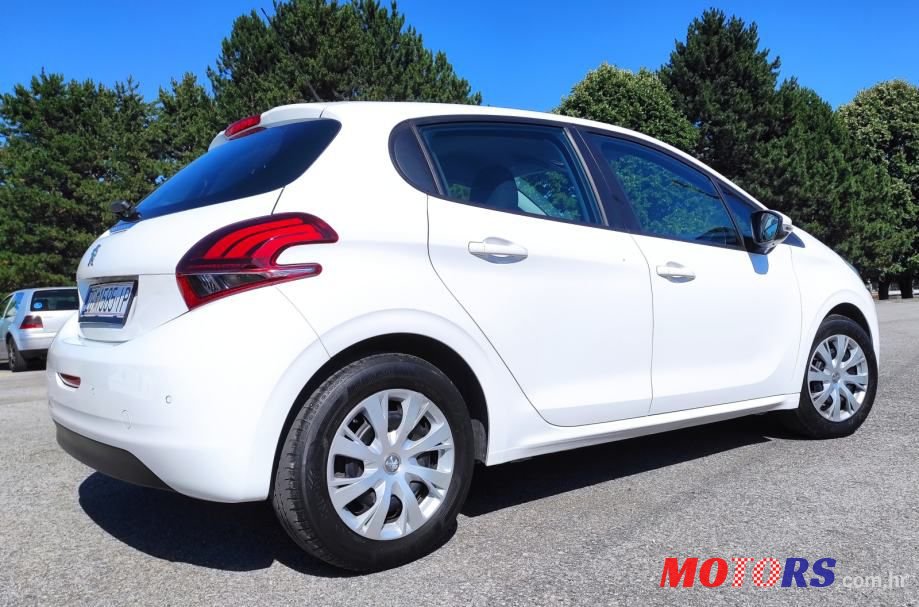 2017' Peugeot 208 photo #4