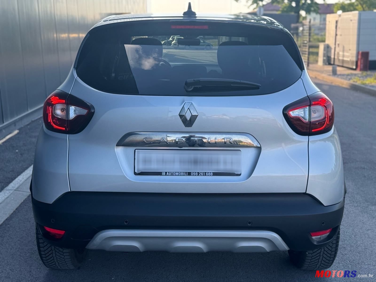2019' Renault Captur Tce photo #6