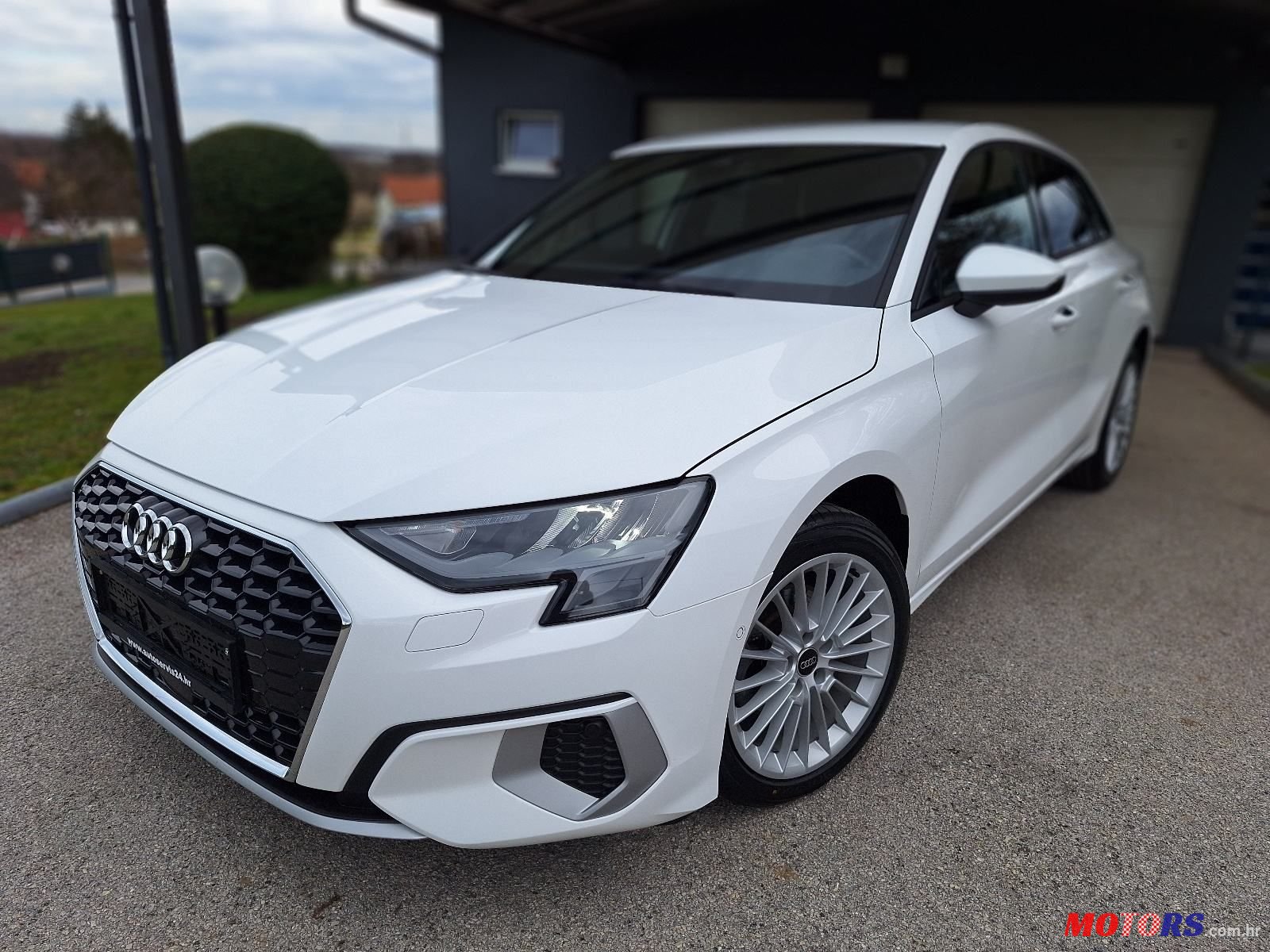 2022' Audi A3 35 Tfsi photo #1