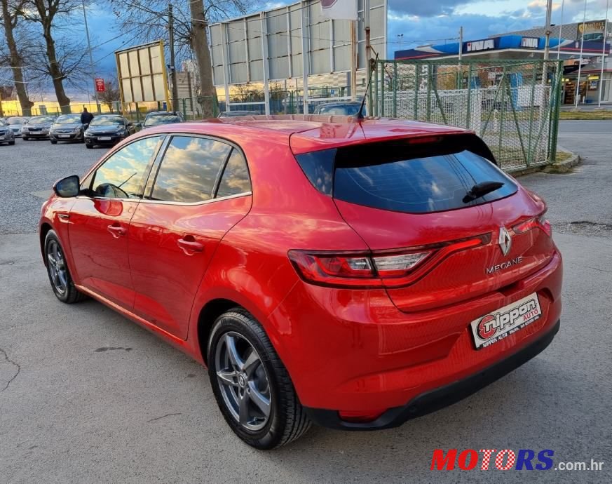 2016' Renault Megane Dci 110 photo #4
