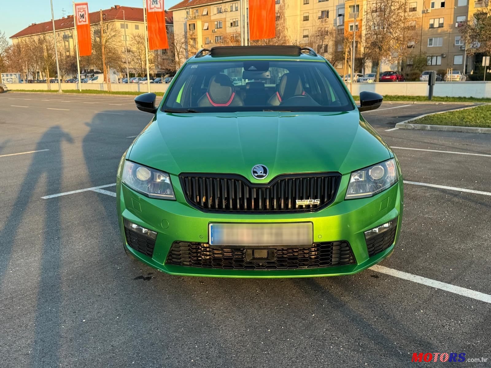 2014' Skoda Octavia Combi photo #2