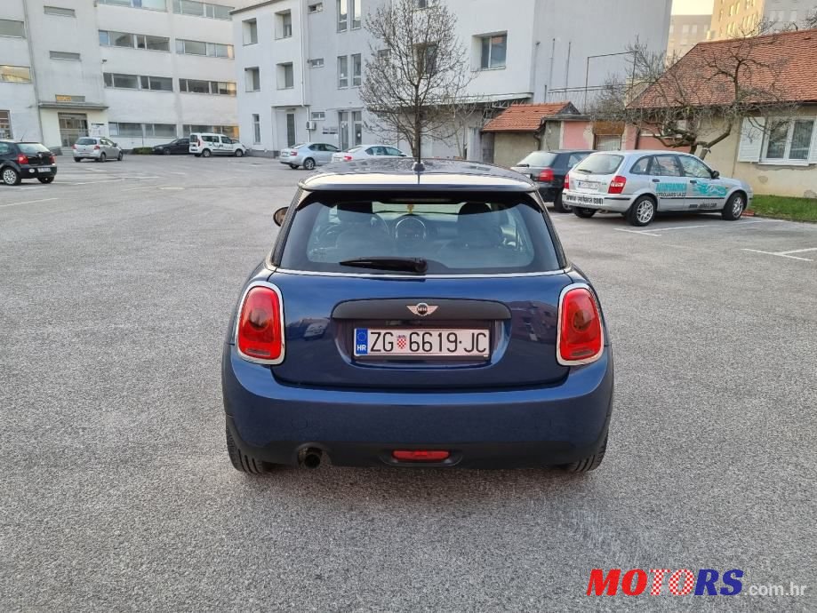 2014' MINI One Diesel F56 photo #5