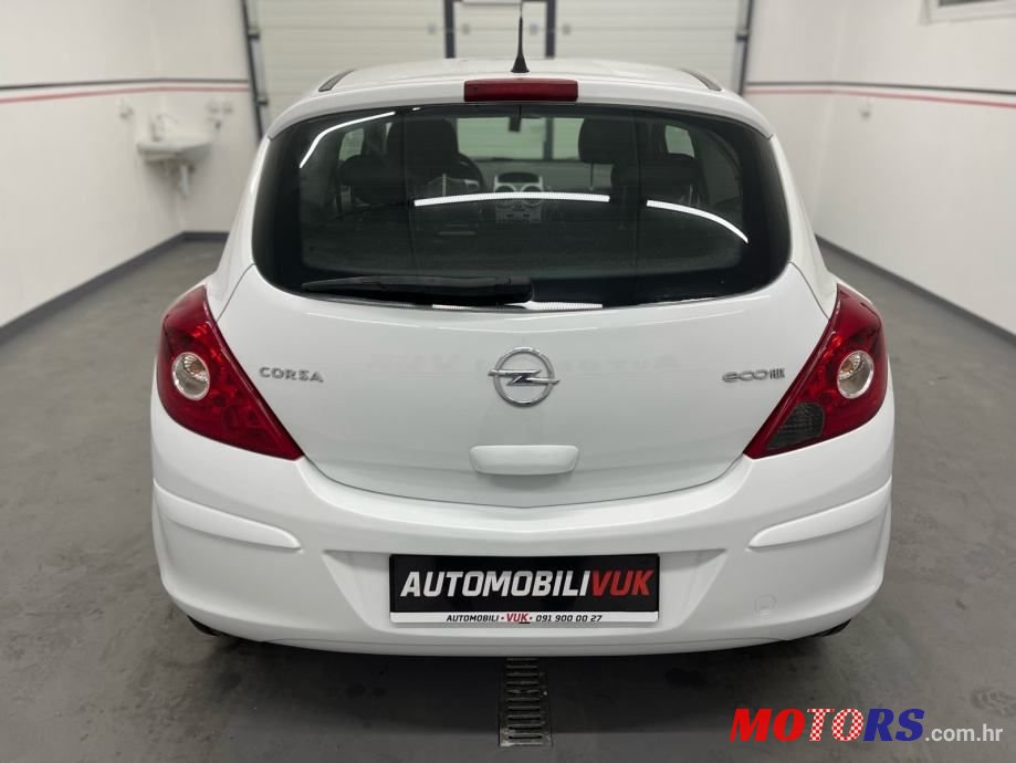 2013' Opel Corsa Sport photo #5