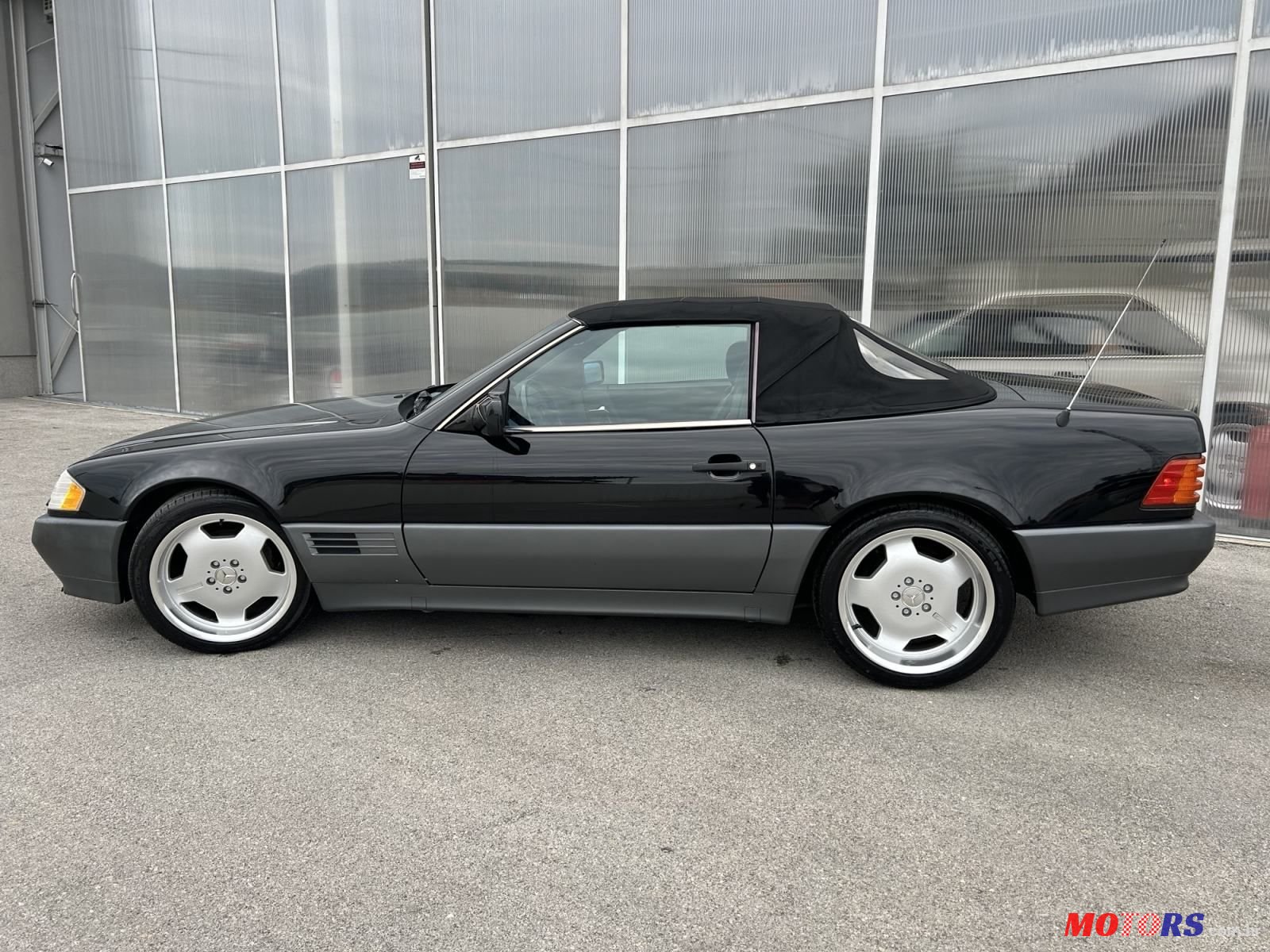1992' Mercedes-Benz Sl Roadster 300 photo #2