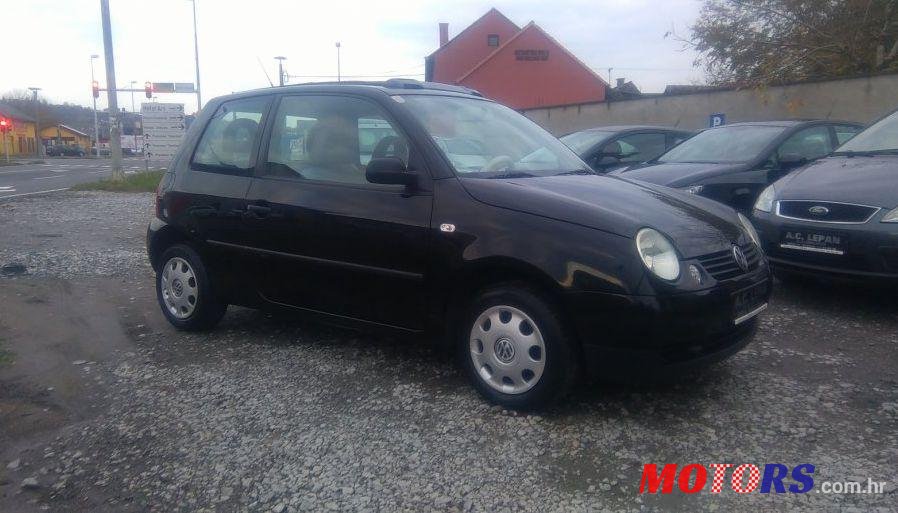 2002' Volkswagen Lupo 1,0 photo #2