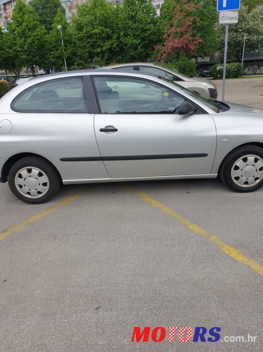 2003' SEAT Ibiza 1,4 Tdi photo #6