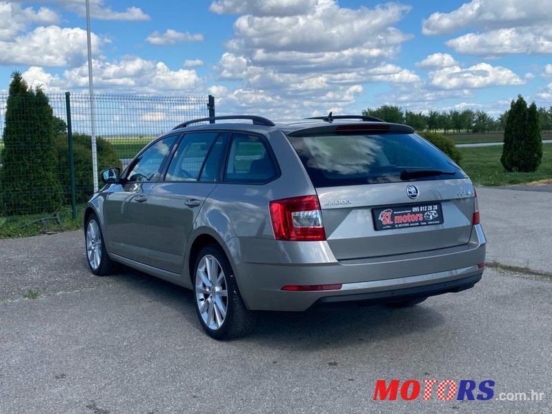 2019' Skoda Octavia Combi photo #4