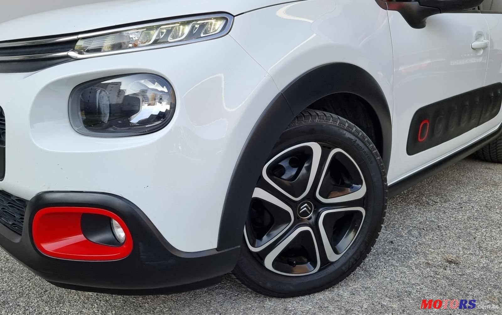 2017' Citroen C3 1,2 Puretech photo #2