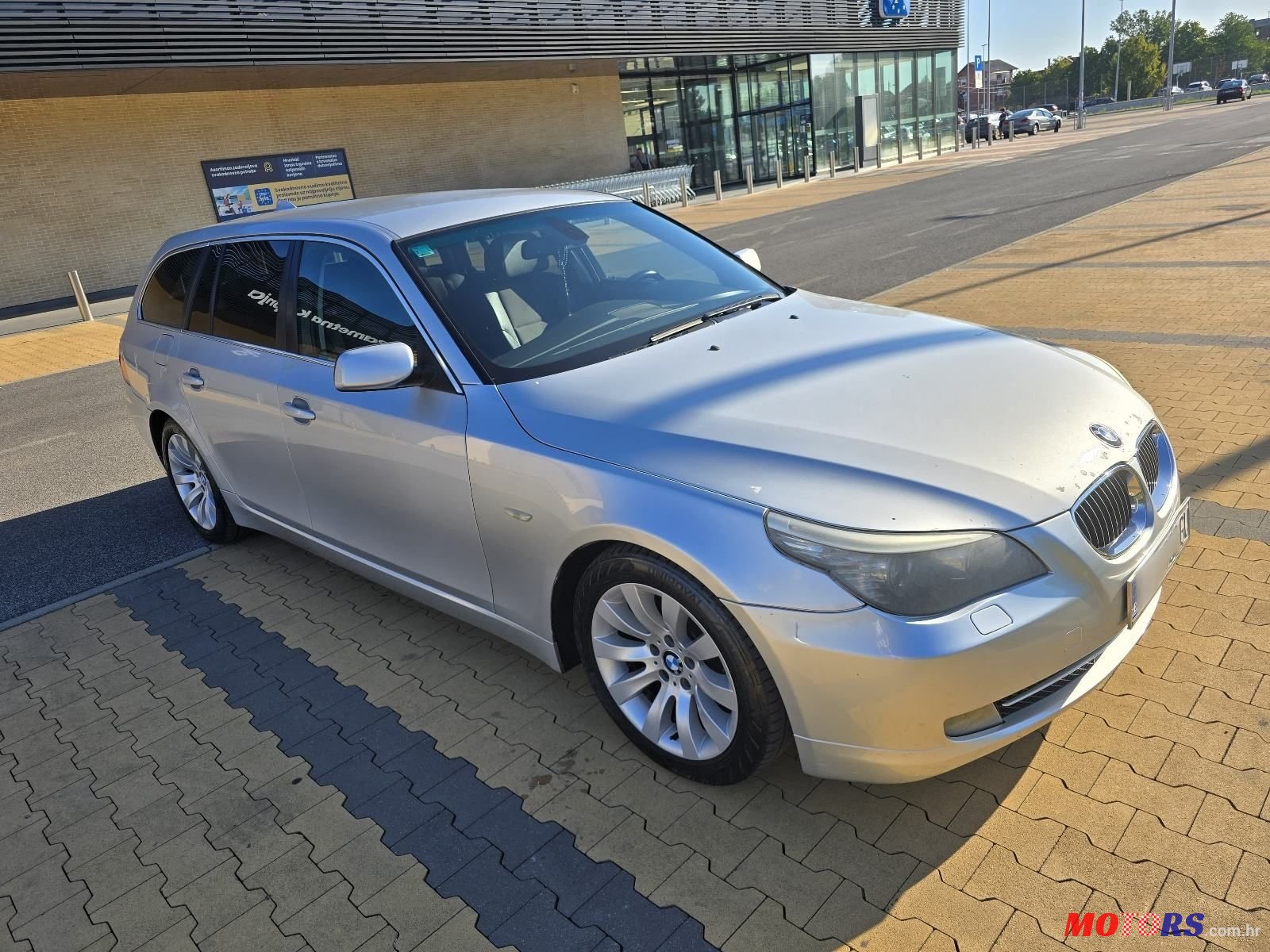 2008' BMW Serija 5 525D photo #1