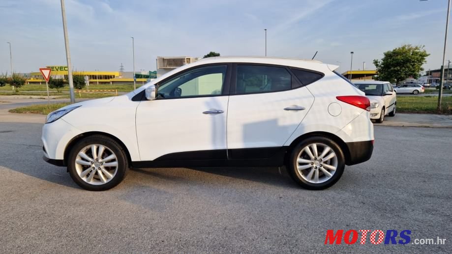 2011' Hyundai ix35 2,0 Crdi photo #4