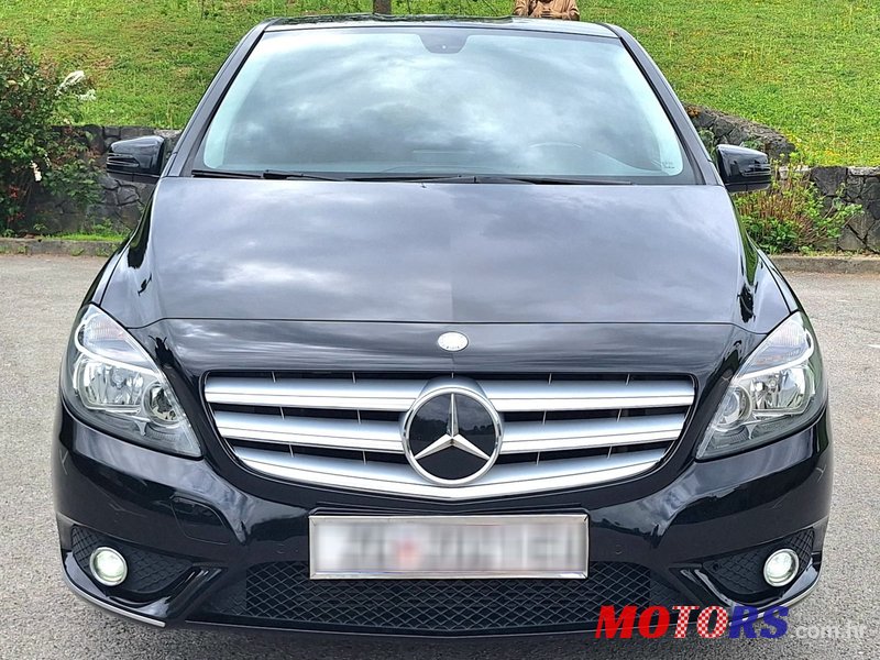 2012' Mercedes-Benz B-Klasa 180 Cdi photo #2