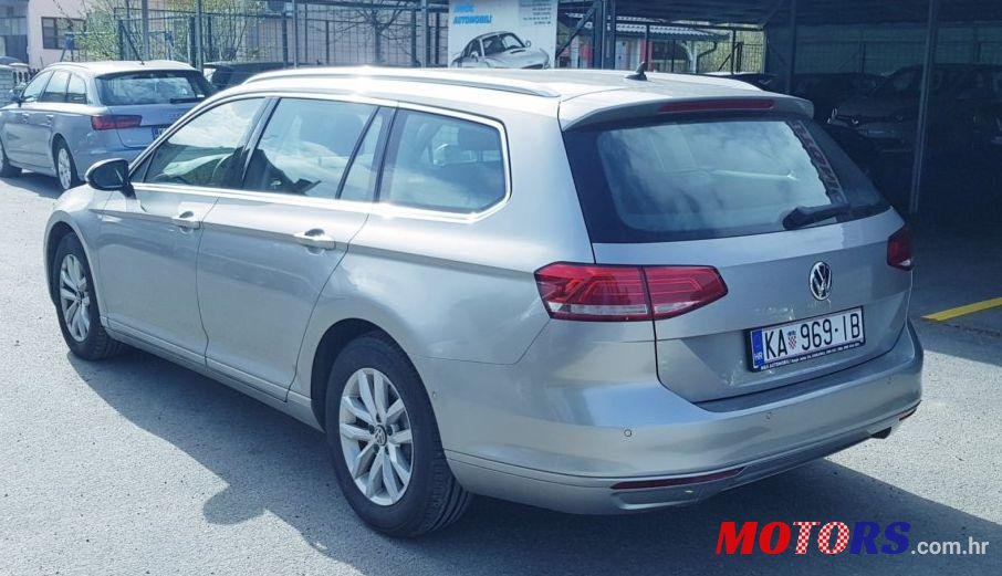 2015' Volkswagen Passat Variant photo #1
