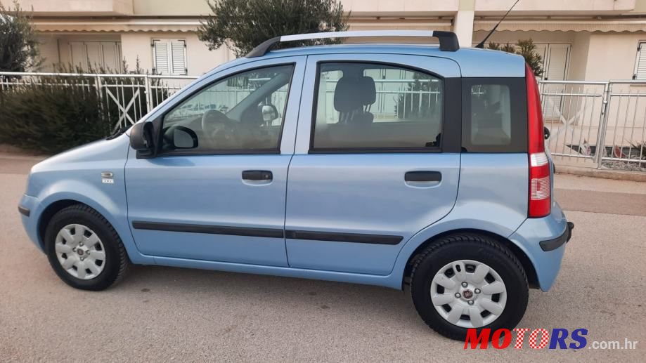 2011' Fiat Panda 1,2 photo #3