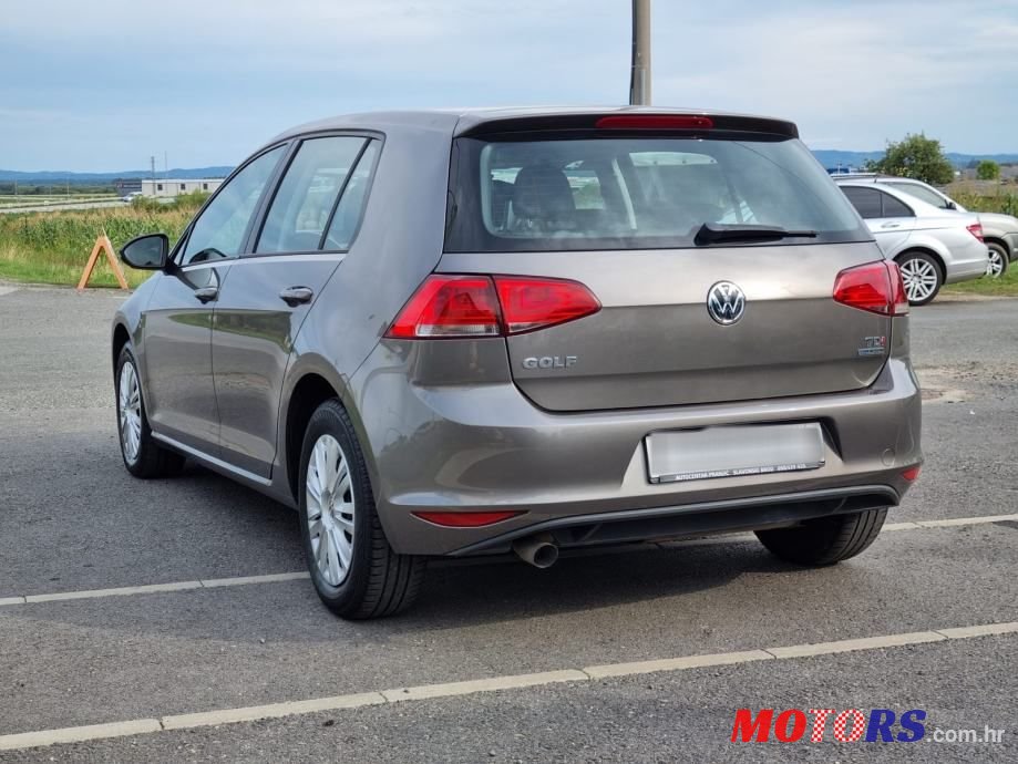 2013' Volkswagen Golf 7 photo #6