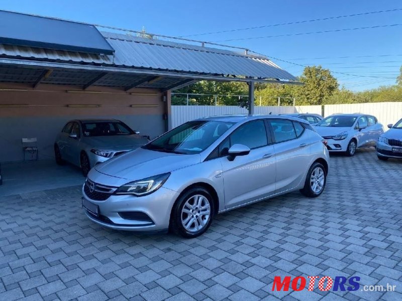 2015' Opel Astra 1,6 Cdti photo #2