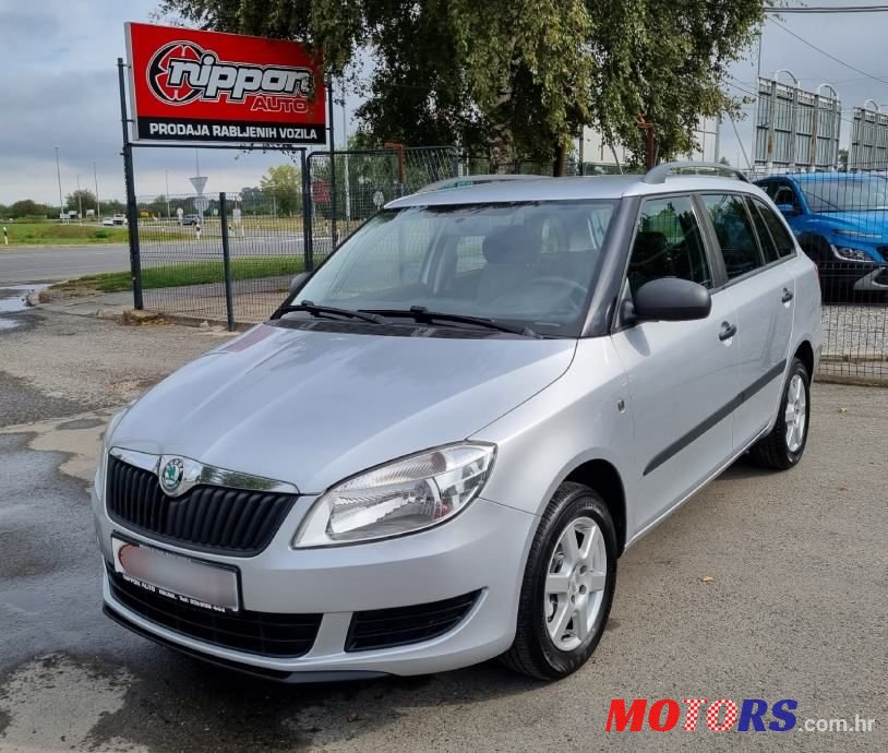 2012' Skoda Fabia Combi photo #1