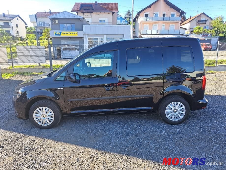 2016' Volkswagen Caddy 2,0 Tdi photo #5