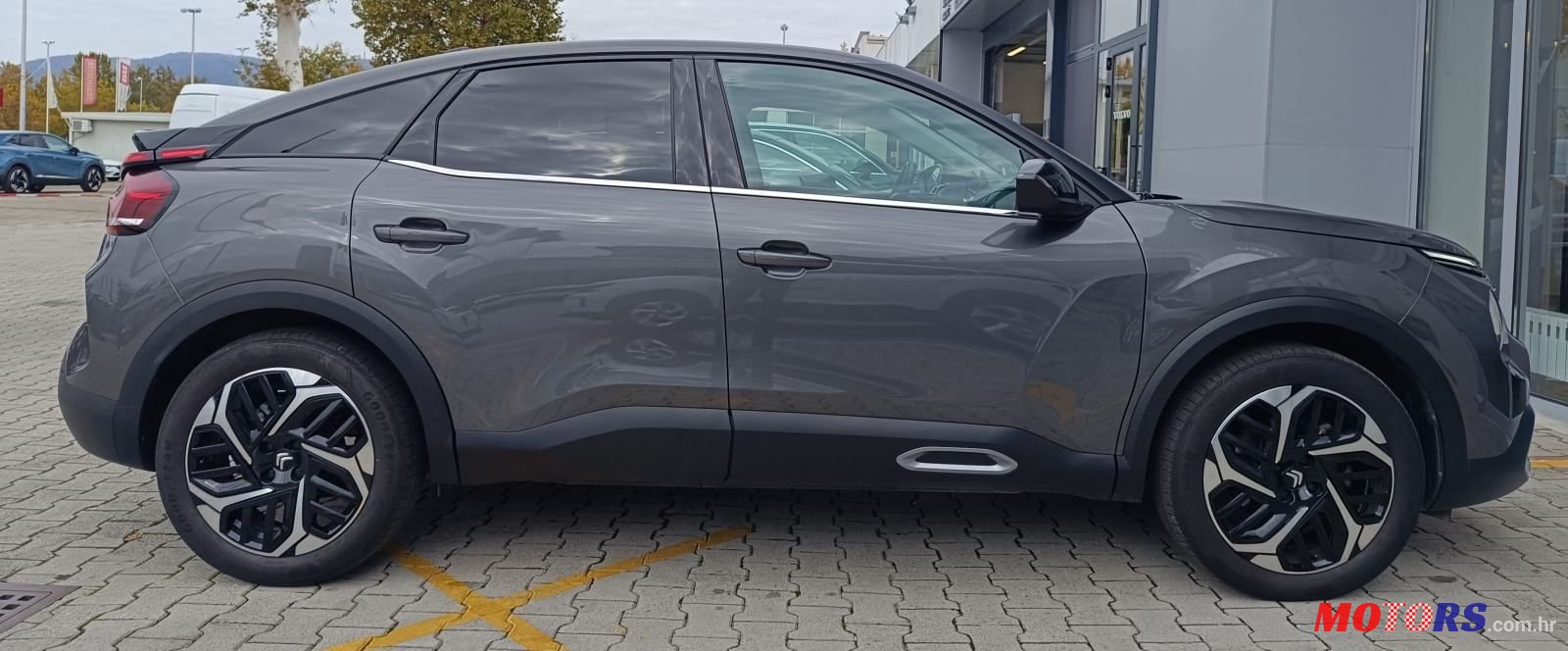 2023' Citroen C4 1,2 Puretech photo #5
