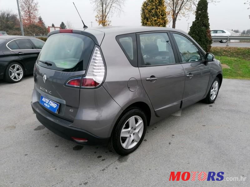 2015' Renault Scenic Dci photo #5