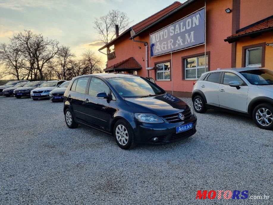 2005' Volkswagen Golf Plus 1,9 Tdi photo #1