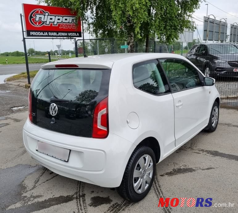 2013' Volkswagen Up! 1,0 Up! photo #6